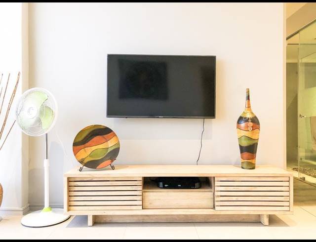 2 BEDROOM APARTMENT FOR SALE IN SANDTON CENTRAL